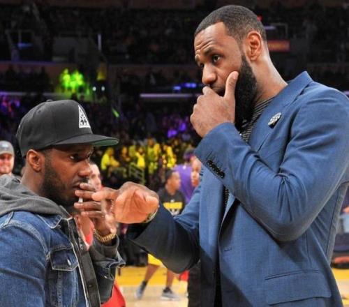 常规赛,快船对詹姆,斯精华片段,米兰体育官网,米兰体育官网,米兰体育官网在线娱乐平台